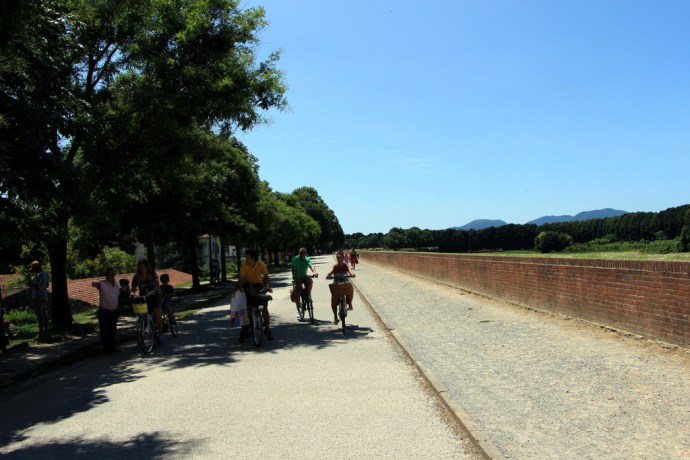Lucca Walls