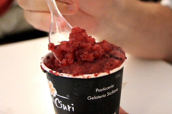 Gelsi Neri Granita at Ciuri Ciuri