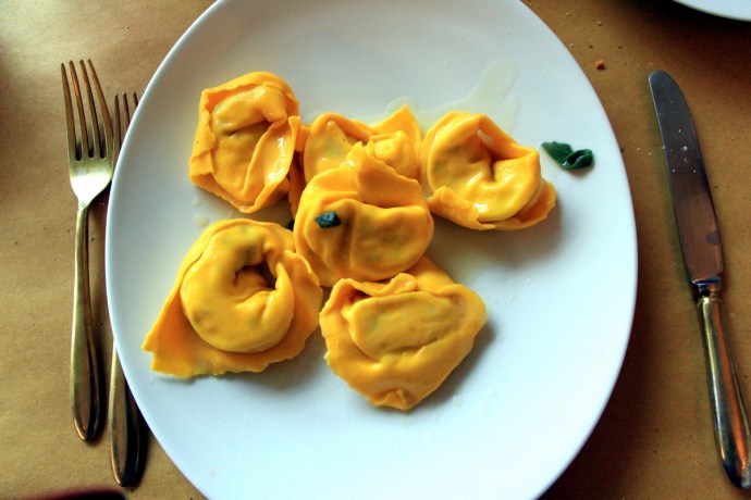 Via Serra Tortelloni