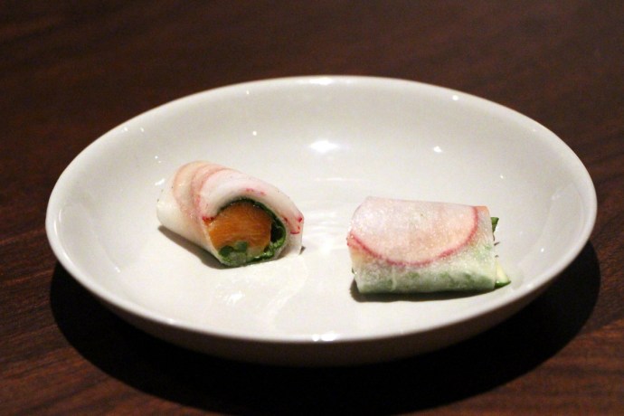 Momofuku Ko veg roll