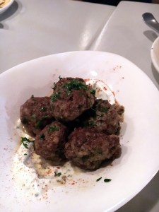 la-vara-meatballs
