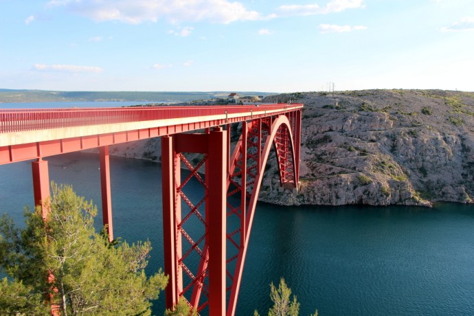 Konoba Pece Red Bridge