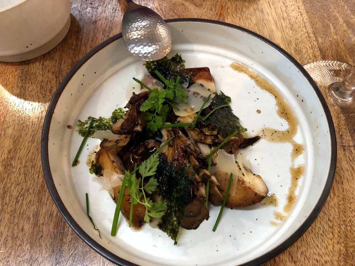 Jeju Noodle Bar - Mushrooms