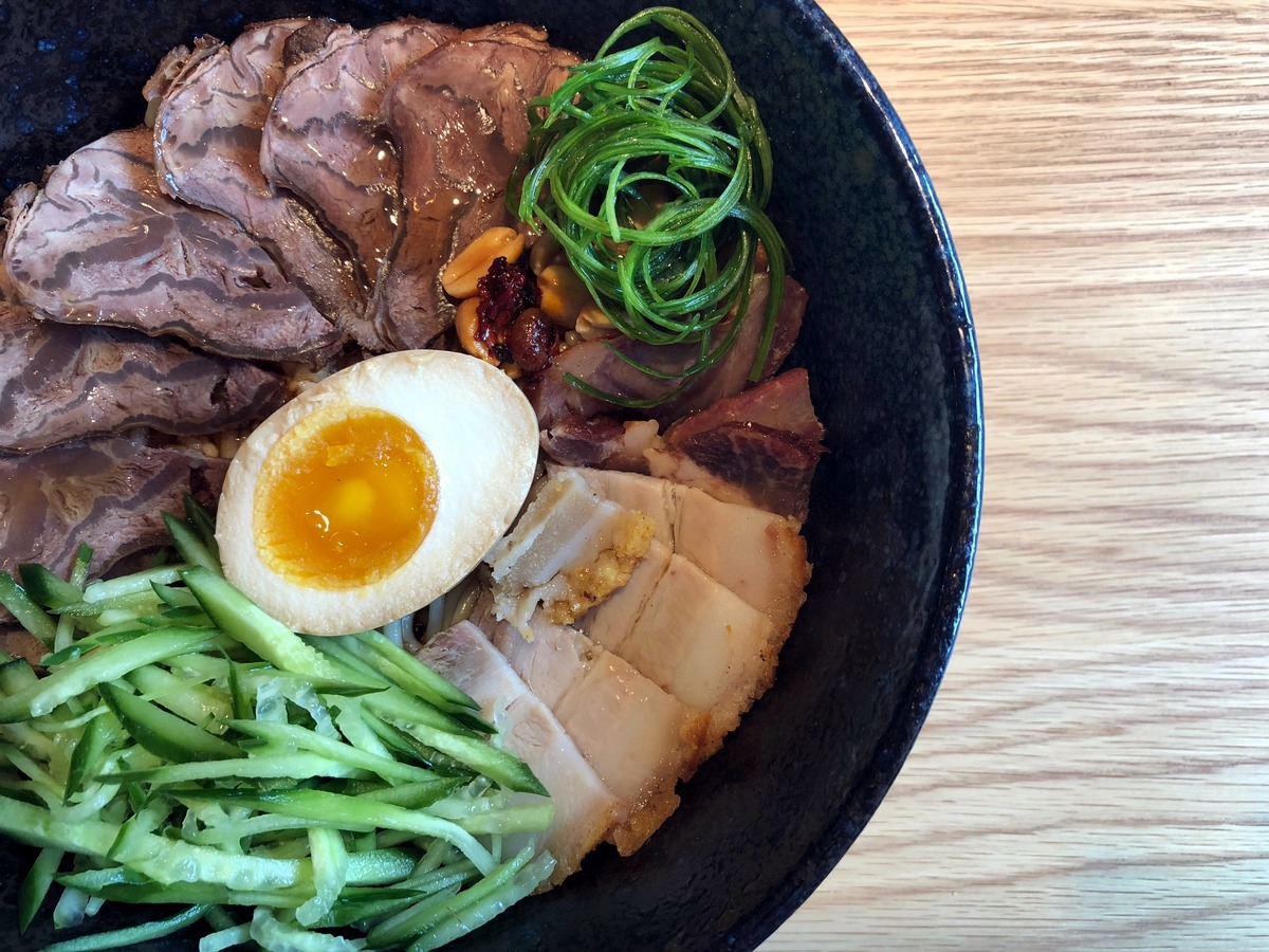 Hunan Slurp - Hometown Lu Fen